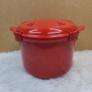 Sistema Red BPA-Free Rice Cooker